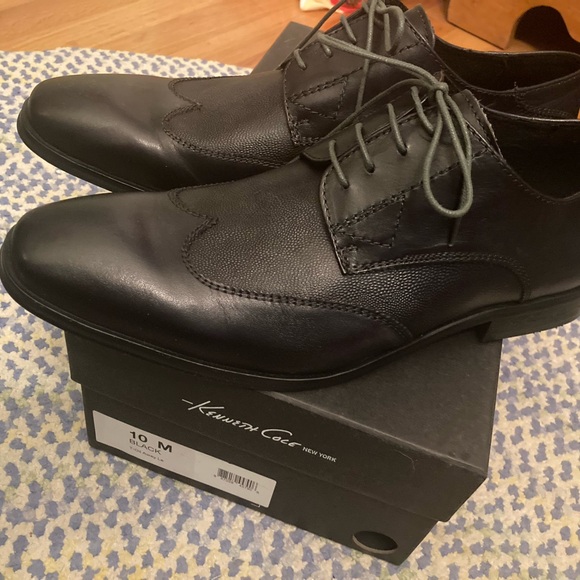 NWT Kenneth Cole New York Sz10 Black T-oil away le - Picture 9 of 11